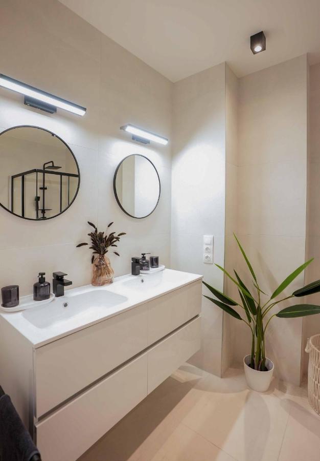 Corvin Avenue Premium Central Apartment Budapest Eksteriør bilde